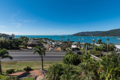 Hayman Views - Holiday Jervis Bay 10