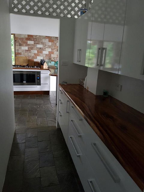 Cairns Beach House Our Oasis - Holiday Jervis Bay 7