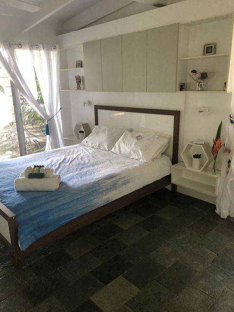 Cairns Beach House Our Oasis - Holiday Jervis Bay 19