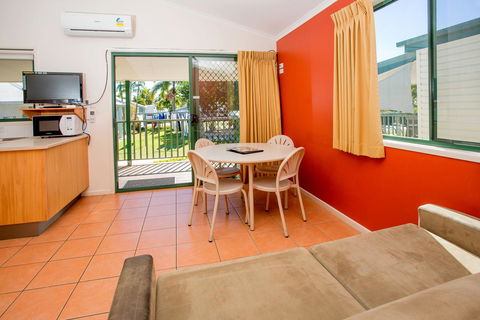 NRMA Bowen Beachfront Holiday Park - Holiday Jervis Bay 21