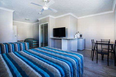 Burleigh Gold Coast Motel - Holiday Jervis Bay 2