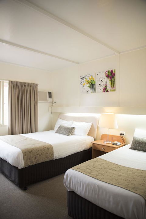 Charleville Motel - Holiday Jervis Bay 24