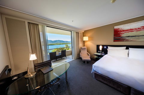 Hilton Cairns - Holiday Jervis Bay 3
