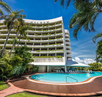 Hilton Cairns - Holiday Jervis Bay