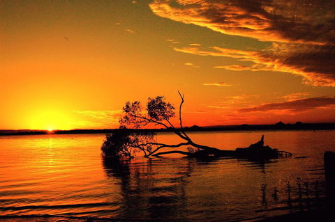 Fishing And Swimming At Your Doorstep - Sylvan Beach Esp, Bellara - Holiday Jervis Bay 2