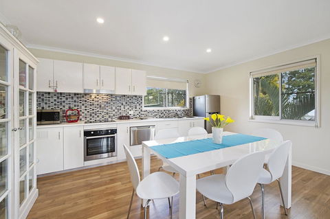 Fishing And Swimming At Your Doorstep - Sylvan Beach Esp, Bellara - Holiday Jervis Bay 15