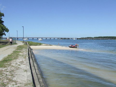 Spacious Family Unit With Incredible Views. - Holiday Jervis Bay 15