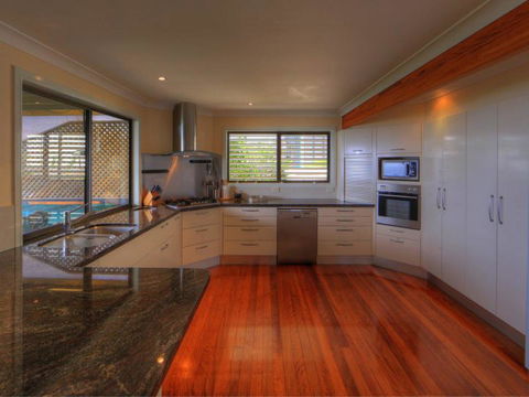 Belle Vue Beach House By Discover Stradbroke - Holiday Jervis Bay 19