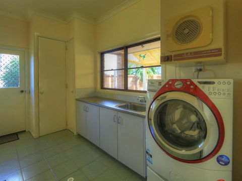 Belle Vue Beach House By Discover Stradbroke - Holiday Jervis Bay 20