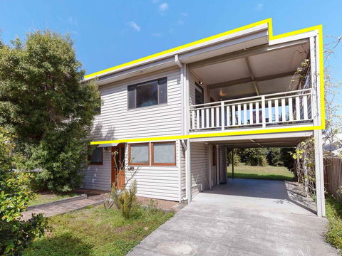 'Beach Break 1', 1/10 Lionel Street - Upstairs Unit With Aircon - Holiday Jervis Bay 0