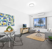 1 South Pacific - Holiday Jervis Bay
