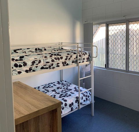 11 Anchovy Street - Tin Can Bay Summer Haven Coastal Retreat - Holiday Jervis Bay 0