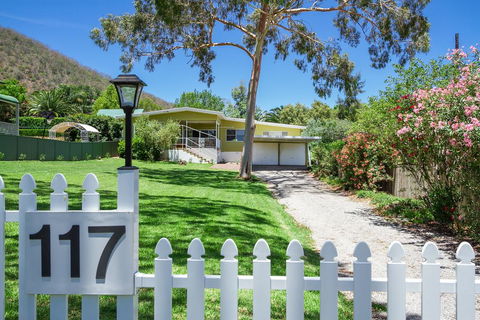 117 Fitzroy Street - Holiday Jervis Bay 0