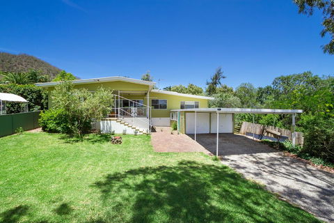 117 Fitzroy Street - Holiday Jervis Bay 1