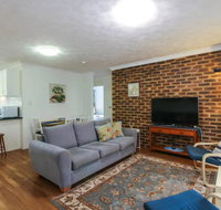 2 Bedroom St Lucia Apartment close to UQ and CityCat - Holiday Jervis Bay