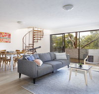 20 Booneroo - Walk To The Beach - Holiday Jervis Bay