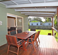 24 Sundew Street Mudjimba - 500 Bond - Pet Friendly Linen Supplied WIFI Air Cond. - Holiday Jervis Bay