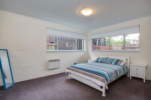 250 Metres To The Beach And Coastal Track. - Holiday Jervis Bay 2