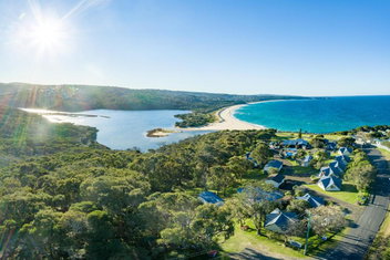 Beach Cabins Merimbula with Holiday Jervis Bay