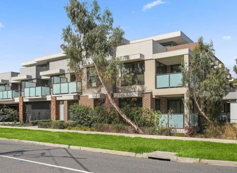 Boutique Heidelberg Heights 2BR Apartment - G01 - Holiday Jervis Bay 0