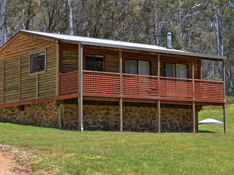 Cabin 4 - Snowy Accommodation - Holiday Jervis Bay 3