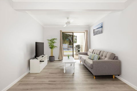 Callala On King - Pet Friendly With Swimming Pool - Holiday Jervis Bay 3