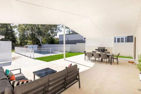 Callala On King - Pet Friendly With Swimming Pool - Holiday Jervis Bay 1