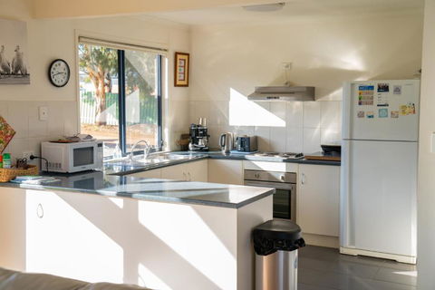 Campbell Casa - Holiday Jervis Bay 1