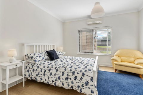Cadell Street Apartments Goolwa - Holiday Jervis Bay 1