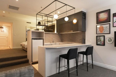 CBD Executive Apartment Right By The Harbour - Holiday Jervis Bay 2