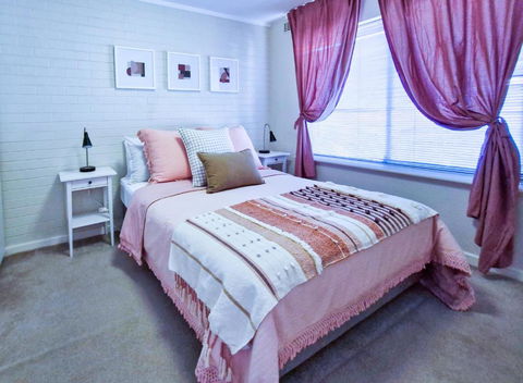 Crawley Cosy Urban Retreat Close To CBD UWA Free Park Netflix - Holiday Jervis Bay 1