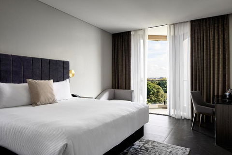 Crowne Plaza Sydney Burwood, An IHG Hotel - Holiday Jervis Bay 4