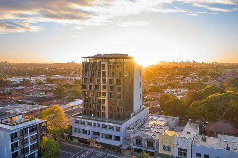 Crowne Plaza Sydney Burwood, An IHG Hotel - Holiday Jervis Bay 0