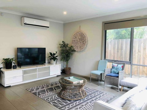 D119 Silver Birch Family Stay - Holiday Jervis Bay 0