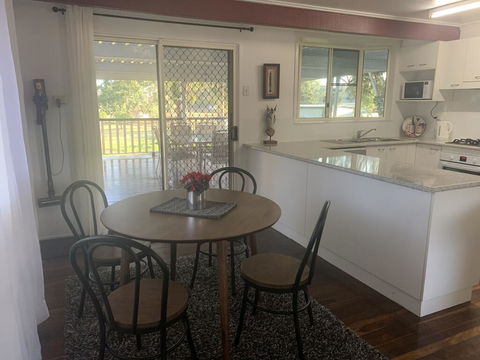 3 Bedroom Apartment - Holiday Jervis Bay 2