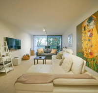 5 Star in Prime Double Bay Location with Balcony - Holiday Jervis Bay