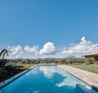 99 Acres Bangalow Retreat - Holiday Jervis Bay