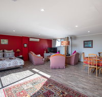 A Lismar Lodge Cottage - Holiday Jervis Bay