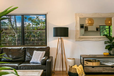 A SWEET ESCAPE - Alcorn House - Holiday Jervis Bay 1
