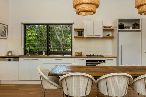 A SWEET ESCAPE - Alcorn House - Holiday Jervis Bay 2