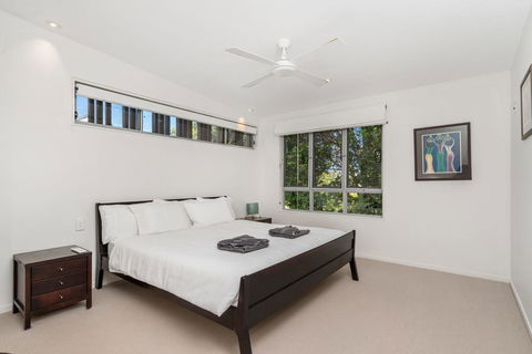 A SWEET ESCAPE - Ariel's - Holiday Jervis Bay 1