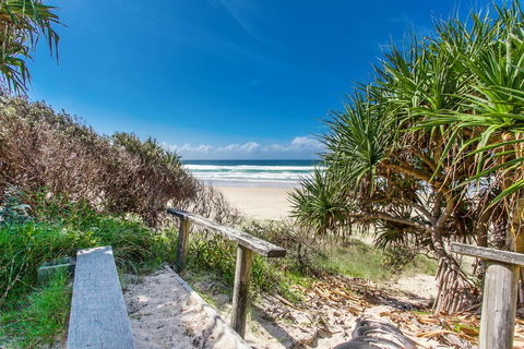 A SWEET ESCAPE - Beachfront Tranquility - Holiday Jervis Bay 0