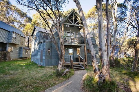 Absinthe - Holiday Jervis Bay 0