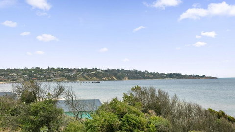 ABSOLUTE BEACHFRONT - FRANKSTON - Holiday Jervis Bay 1
