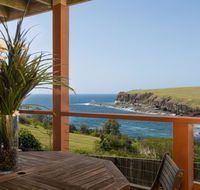 Absolute Oceanfront Cottage - Holiday Jervis Bay