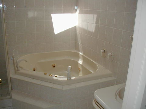 Accommodation Sydney North - Forestville 4 Bedroom 2 Bathroom House - Holiday Jervis Bay 3