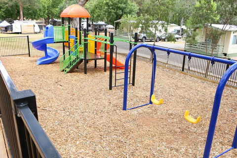 Adelaide Brownhill Creek Tourist Park - Holiday Jervis Bay 1