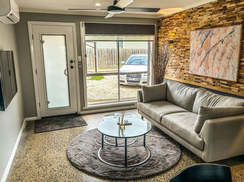 Geelong West Unit - Holiday Jervis Bay 2