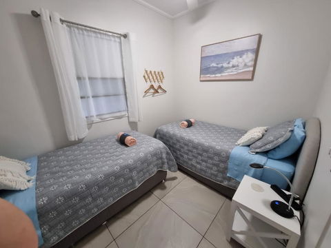 GUESTHOUSE On REGENT Bed & Breakfast - Holiday Jervis Bay 1