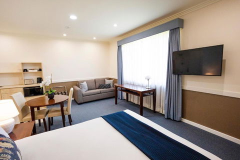 Hawkesbury Race Club Motel - Holiday Jervis Bay 2